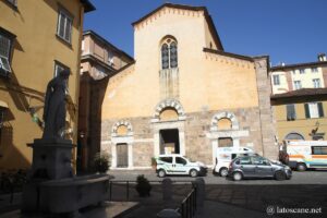 Photo de l'église San Salvatore à Lucques