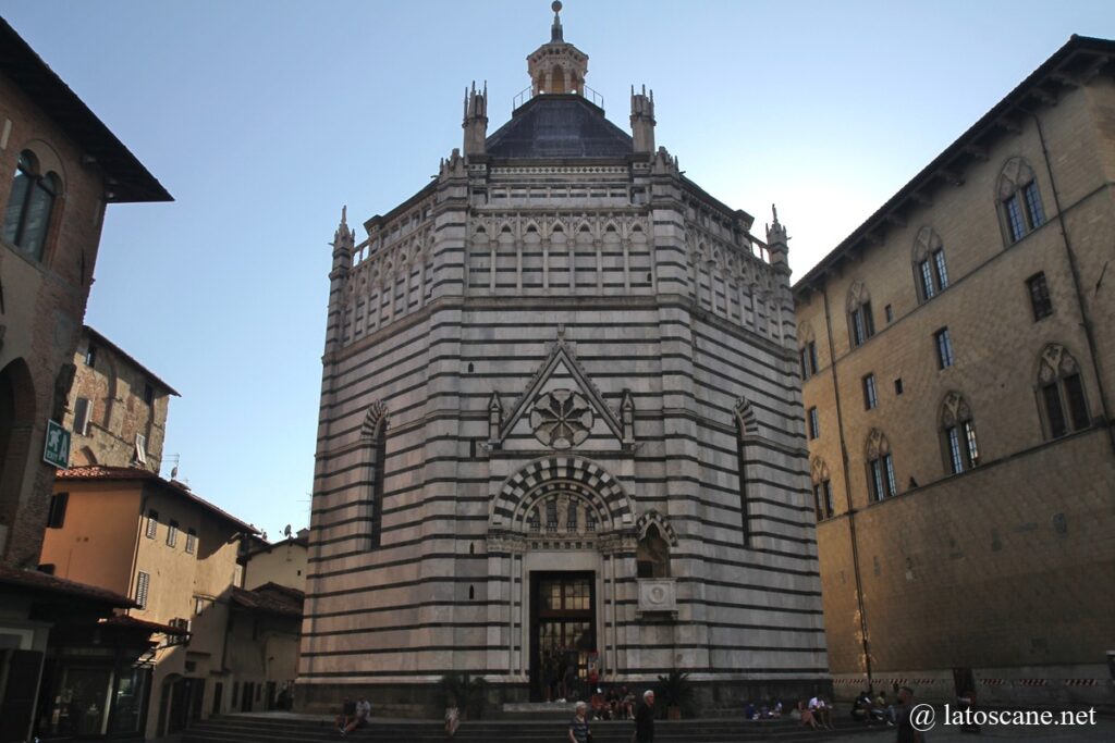 Picture of the baptistery of San Giovanni in Corte in Pistoia