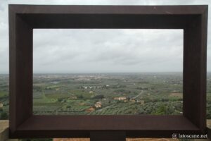 Vue du belvédère de Castagneto Carducci