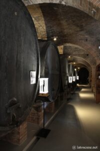 Photo des caves de l'abbaye de Monte Oliveto Maggiore