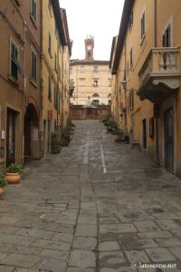 Vue du centre historique de Castagneto Carducci