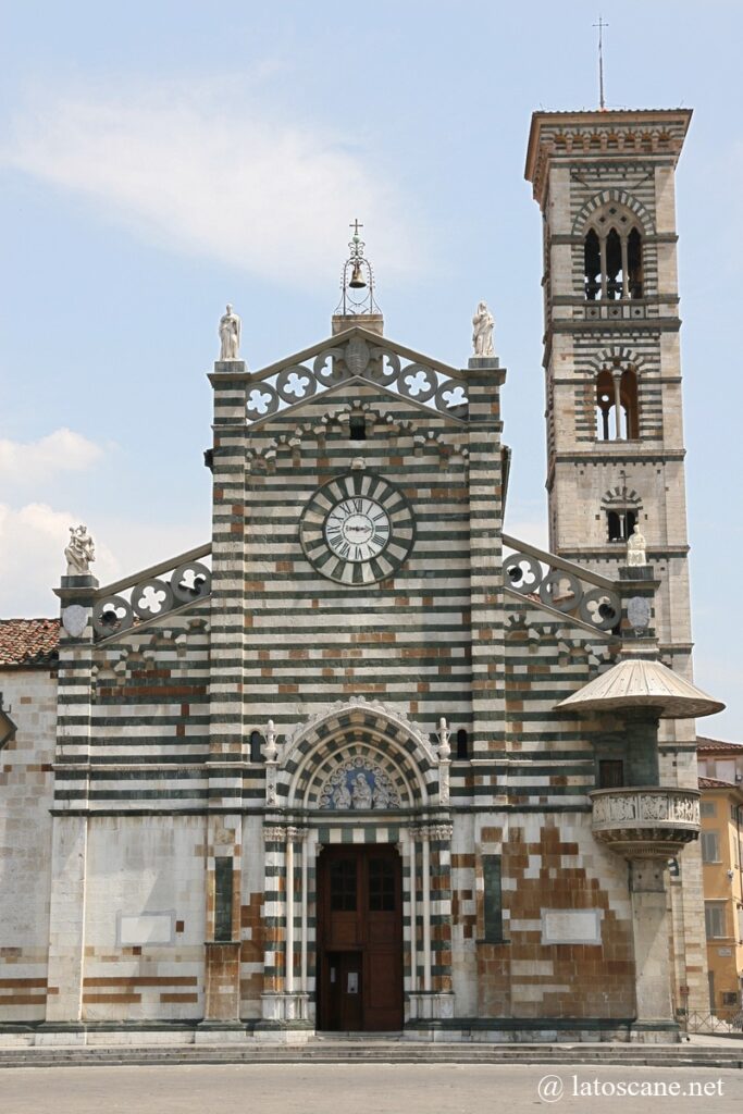 Façade de la cathédrale de Prato