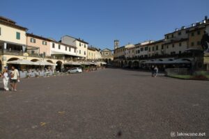 Photo de la place principale de Greve in Chianti