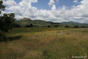 Panorama sur Montemassi et les Collines Metallifères en Toscane