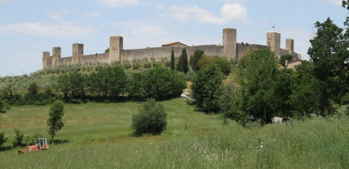 Photo de Monteriggioni en Toscane