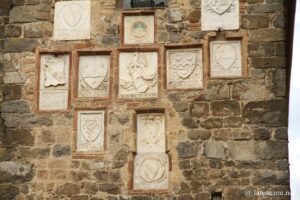 Photo du Palais des Prieurs à Montalcino