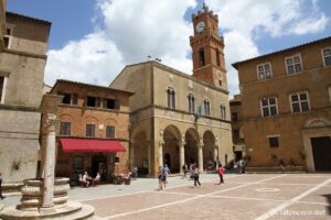 Photo de la Place Pie II à Pienza