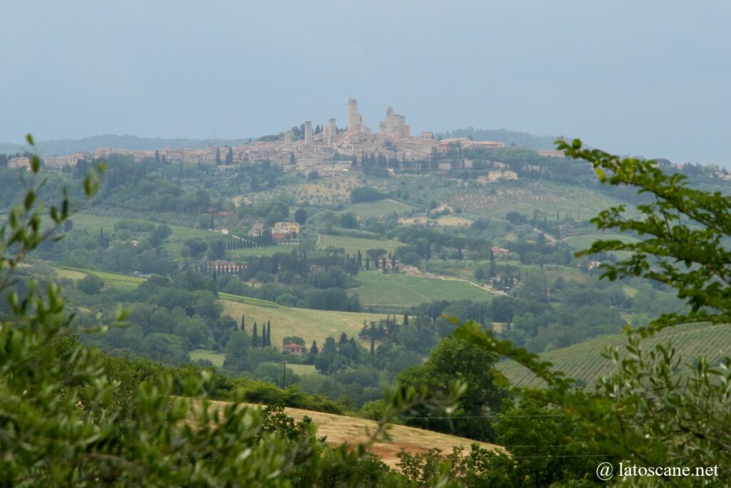 Panorama sur San Gimignano dans le Val d'Elsa