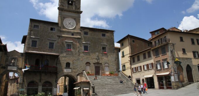 Foto della Piazza della Repubblica a Cortona