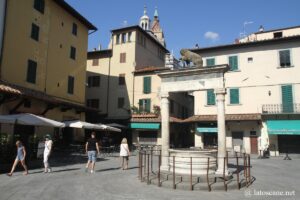 Vue de la Piazza della Sala à Pistoia