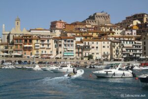 Photo du port de Porto Santo Stefano sur l'Argentario