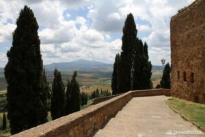 Vue de la promenade panoramique à Pienza