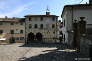 Vue de la Place centrale de Radda in Chianti