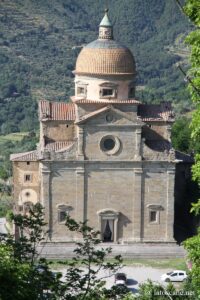 Vue sur Santa Maria Nova à Cortone