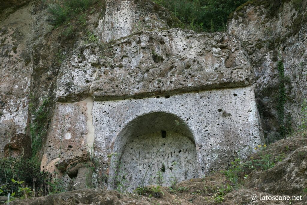 Photo de la Tombe de la Sirène à Sovana