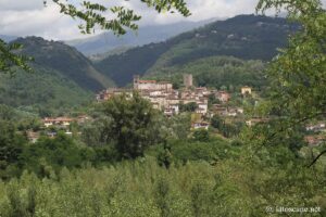 Vue sur Ghivizzano dans la Garfagnana