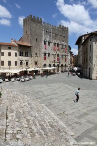 Photo Piazza Garibaldi à Massa Marittima