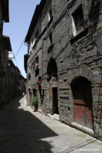 Photo des rues médiévales d'Abbadia San Salvatore