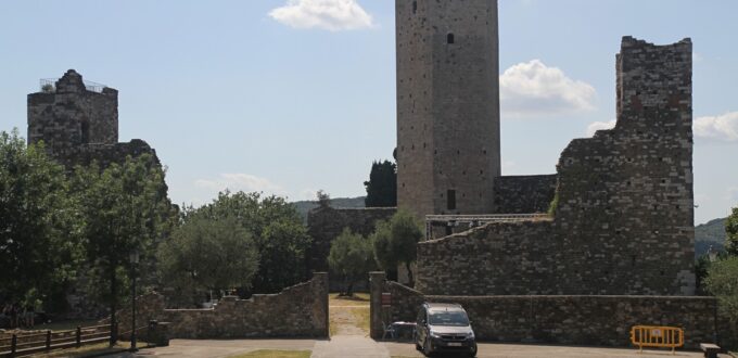 Foto della Rocca di Castruccio a Serravalle Pistoiese